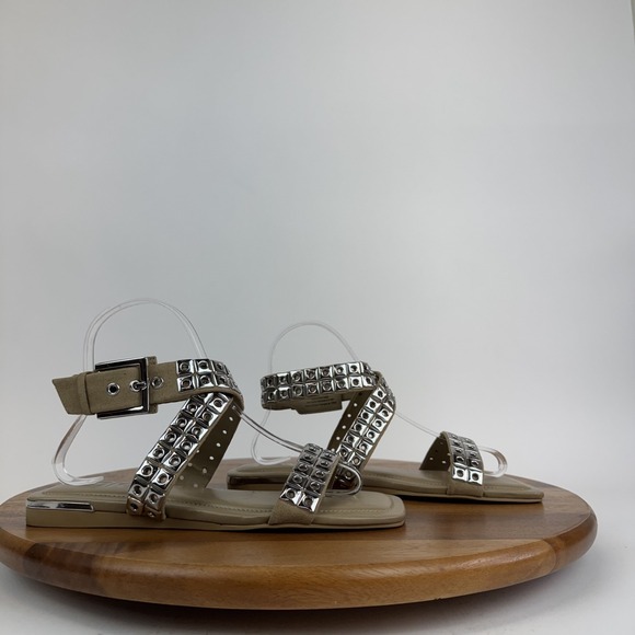 New NWOB Womens DKNY Strappy Studded Ankle Strap Tan Buckle Sandals‎ Size 6 M - Picture 1 of 8